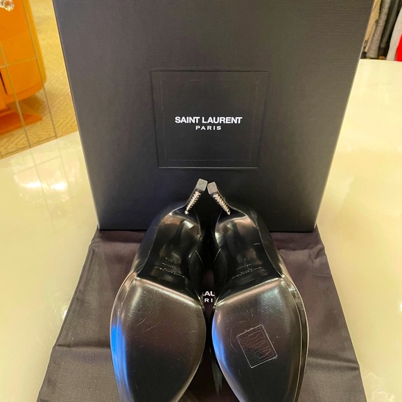 AUTHENTIC-YSL YVES SAINT LAURENT STUDDED HEELS - Picture 6 of 7